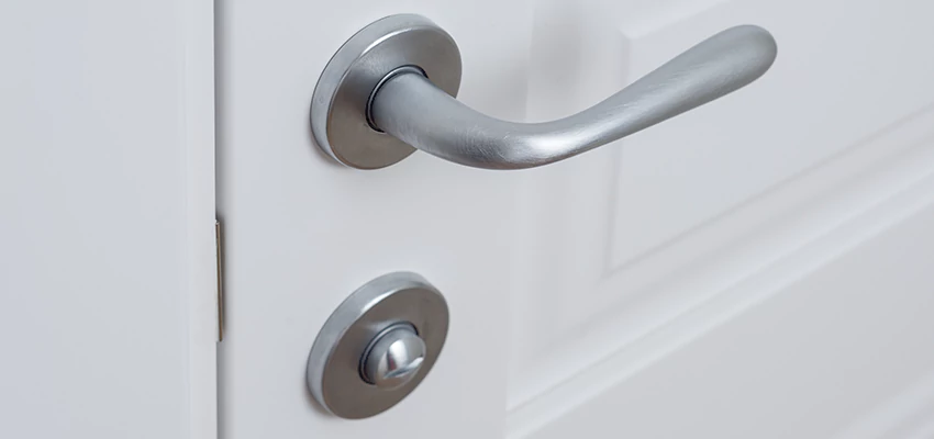 Single-Occupancy Restroom Locks Repair in Stapleton, New York