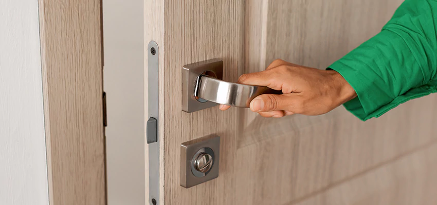 Garage Door Lock Reinforcements in Stapleton, New York