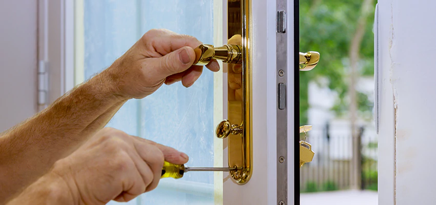 Local Locksmith For Key Duplication in Stapleton, New York